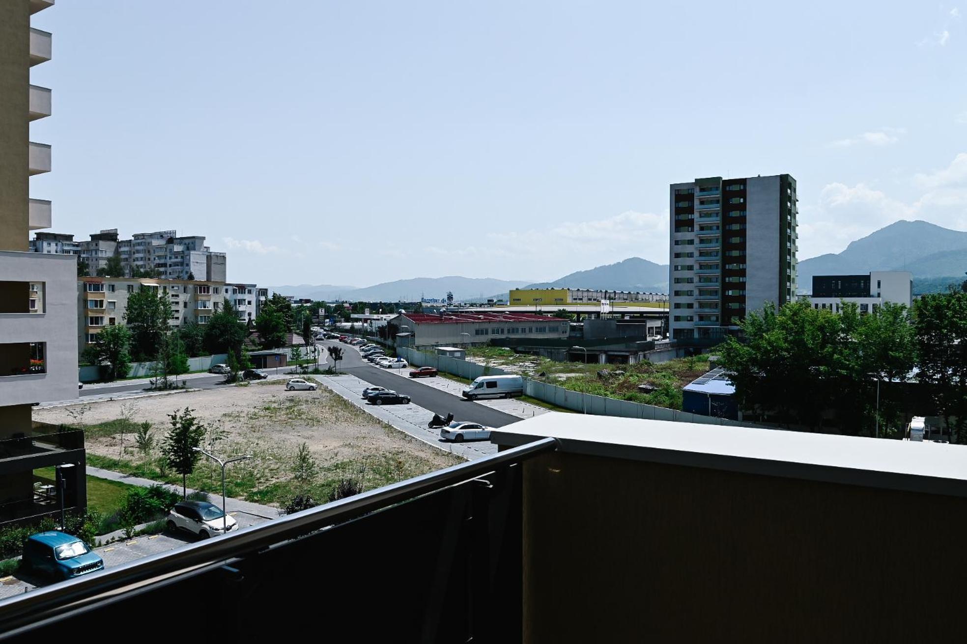 Urban Plaza - * Brașov